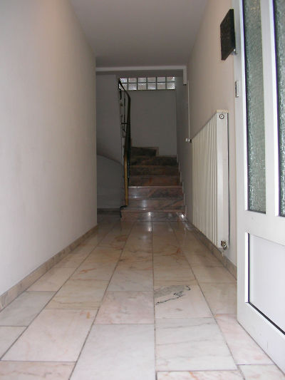 Eingangsbereich mit Treppenhaus